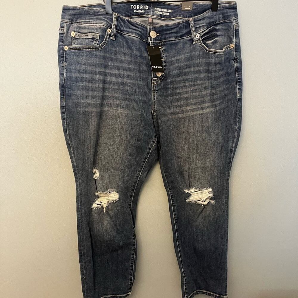 NWT Torrid Perfect Skinny Ankle Jeans